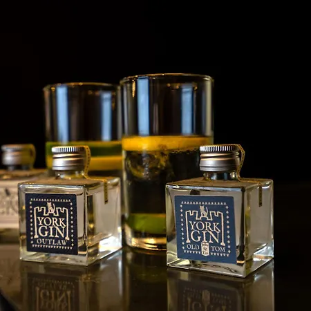 34 Coney Street * York